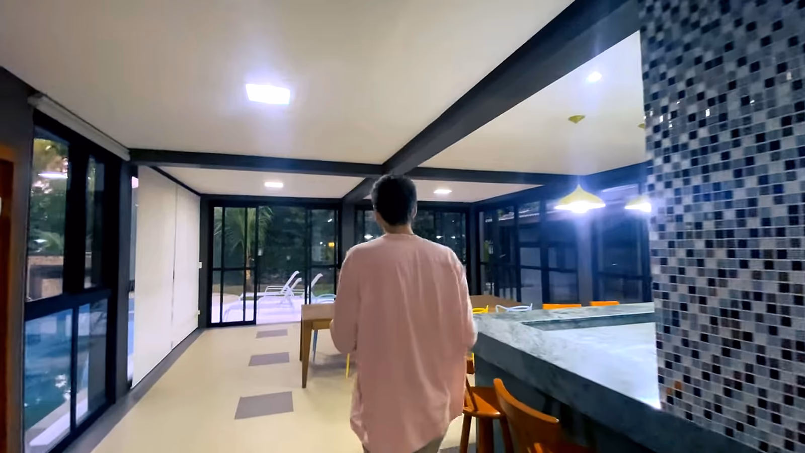 Sauna e piscina integradas