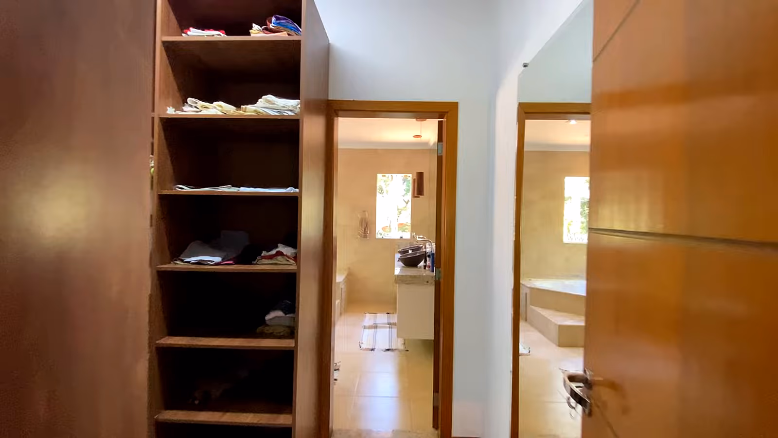 Closet da suíte master · 2:18
