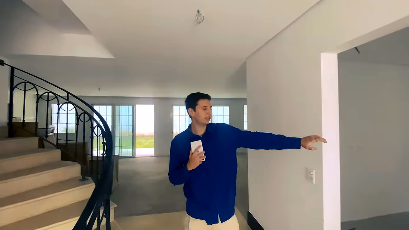 Sala de cinema · 0:27